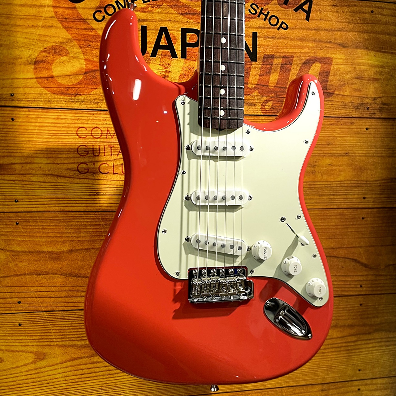 ギター Daptay Fender traditional Fender MEX Vintera II 70s Stratocaster (Surf Green) ｜イケベ楽器店