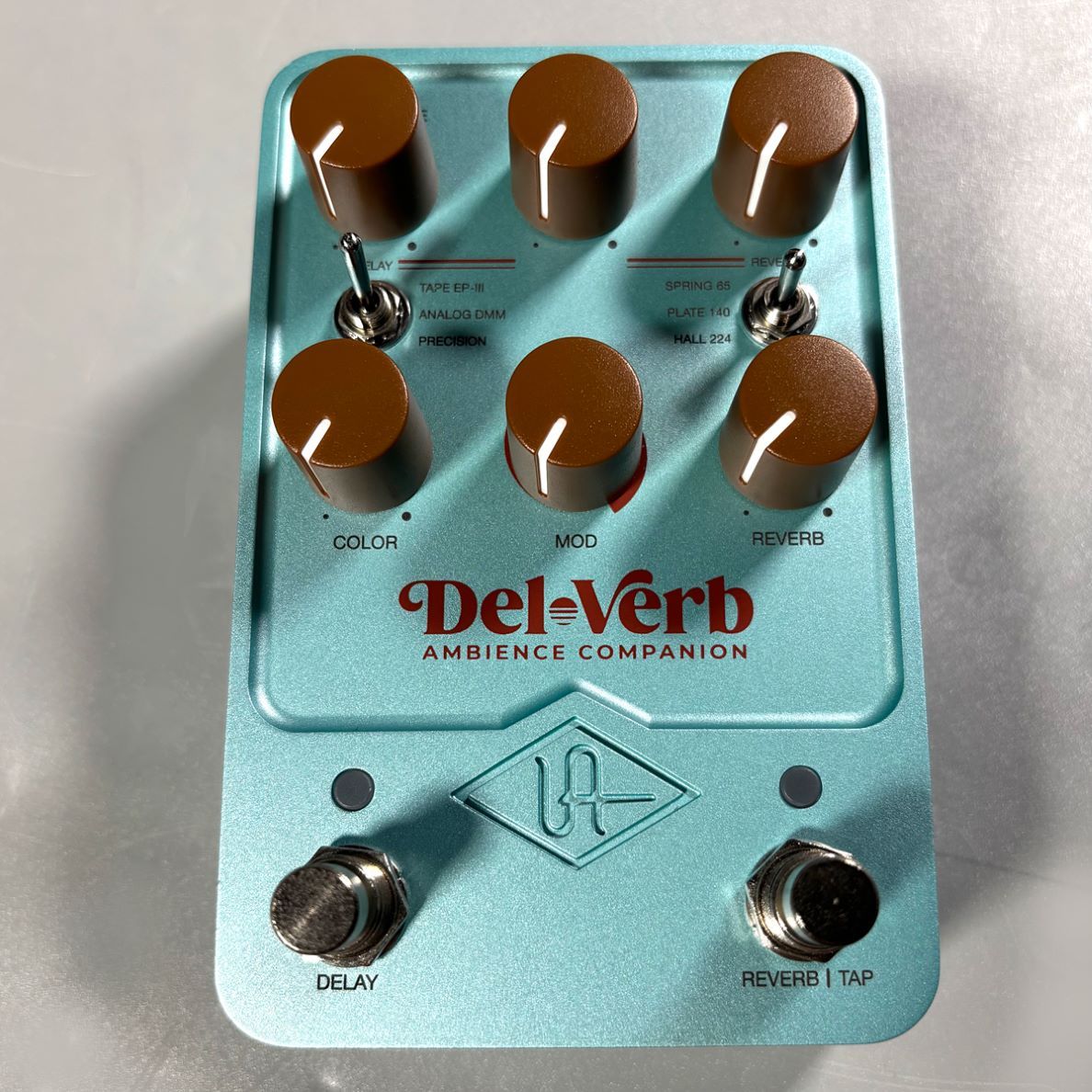 UAFX Del-Verb  ディレイ  リバーブ Universal Audio UAFX Del-Verb Ambience Companion ディレイ