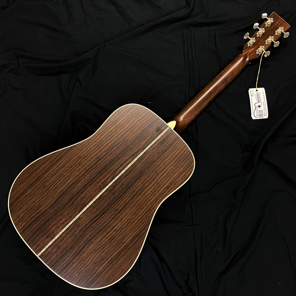 Martin D-28 SATIN（新品）【楽器検索デジマート】