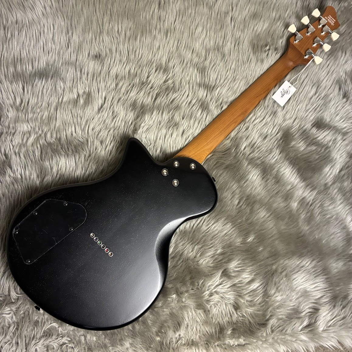 RYOGA HORNET Open Pore Black エレキギター ハムバッカー ベイクド