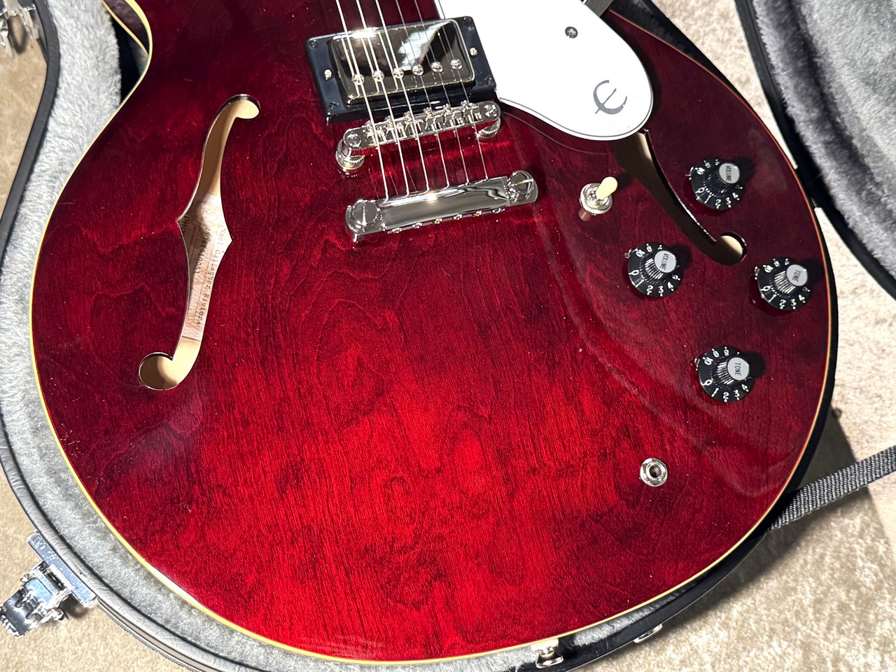 限定Epiphone Noel Gallagher Riviera オアシス 限定Epiphone Noel Gallagher Riviera オアシス Epiphone Noel