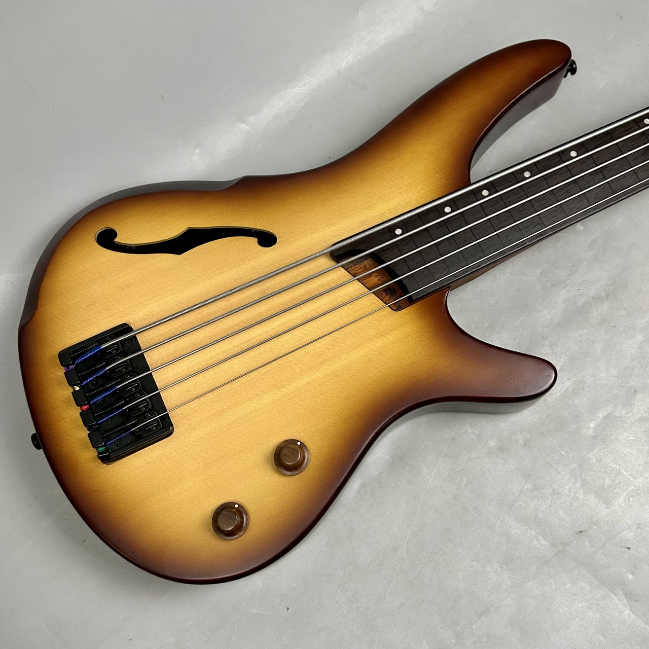 Ibanez SRH505F 2022年製（中古/送料無料）【楽器検索デジマート】
