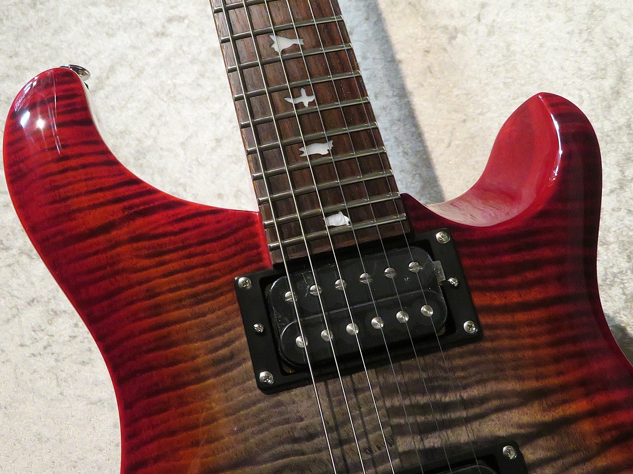 【新品】PRS SE custom24 良杢　2024年製 新品】PRS SE custom24 良杢 2024年製 新品】PRS SE custom24 良