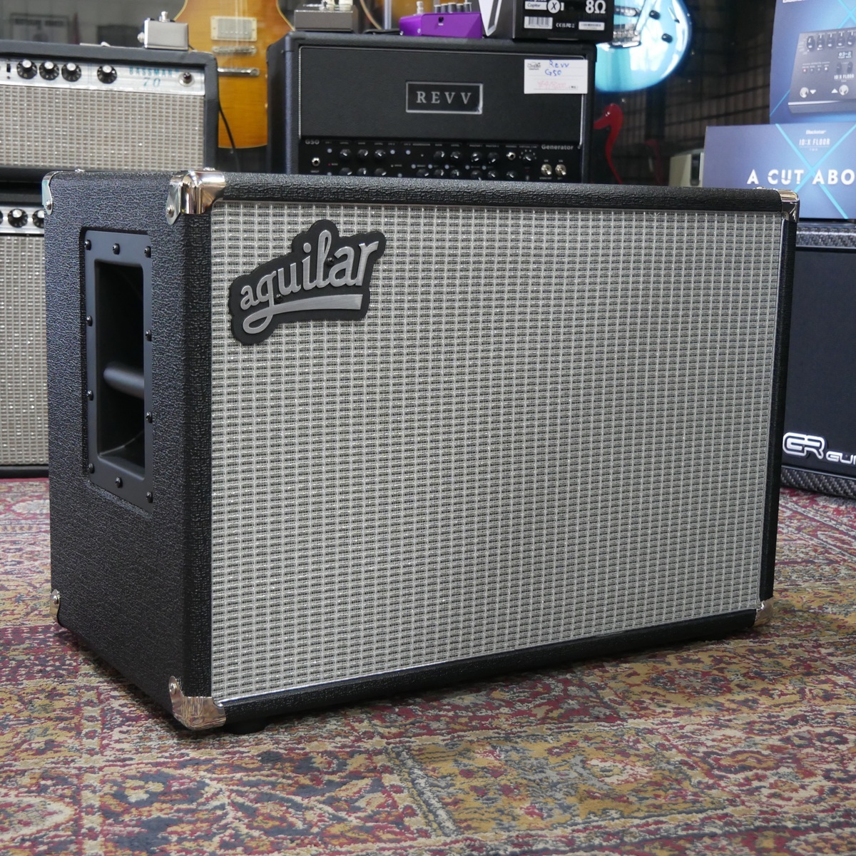 aguilar DB210 / 2 x 10 Speaker / 4Ω / 350 watts 【アウトレット特価