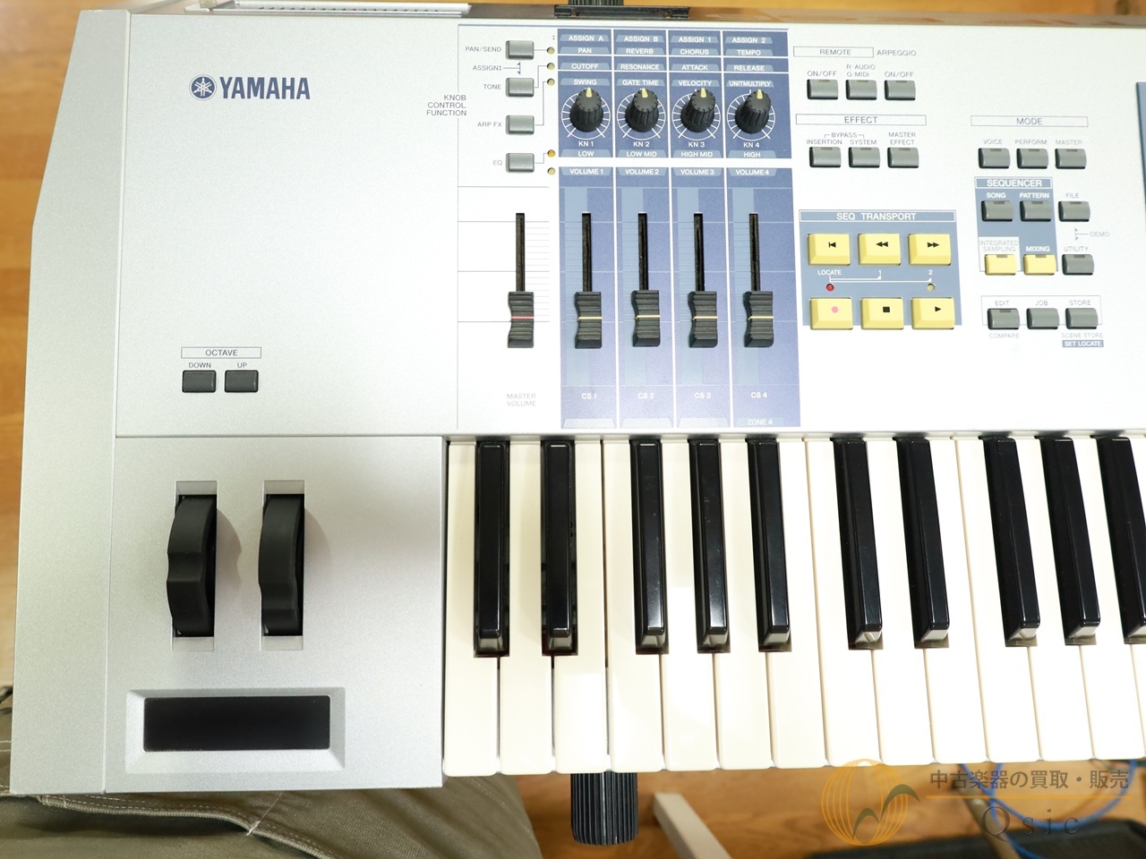 YAMAHA MOTIF ES6 [UM727]【神戸店在庫】（中古/送料無料）【楽器検索
