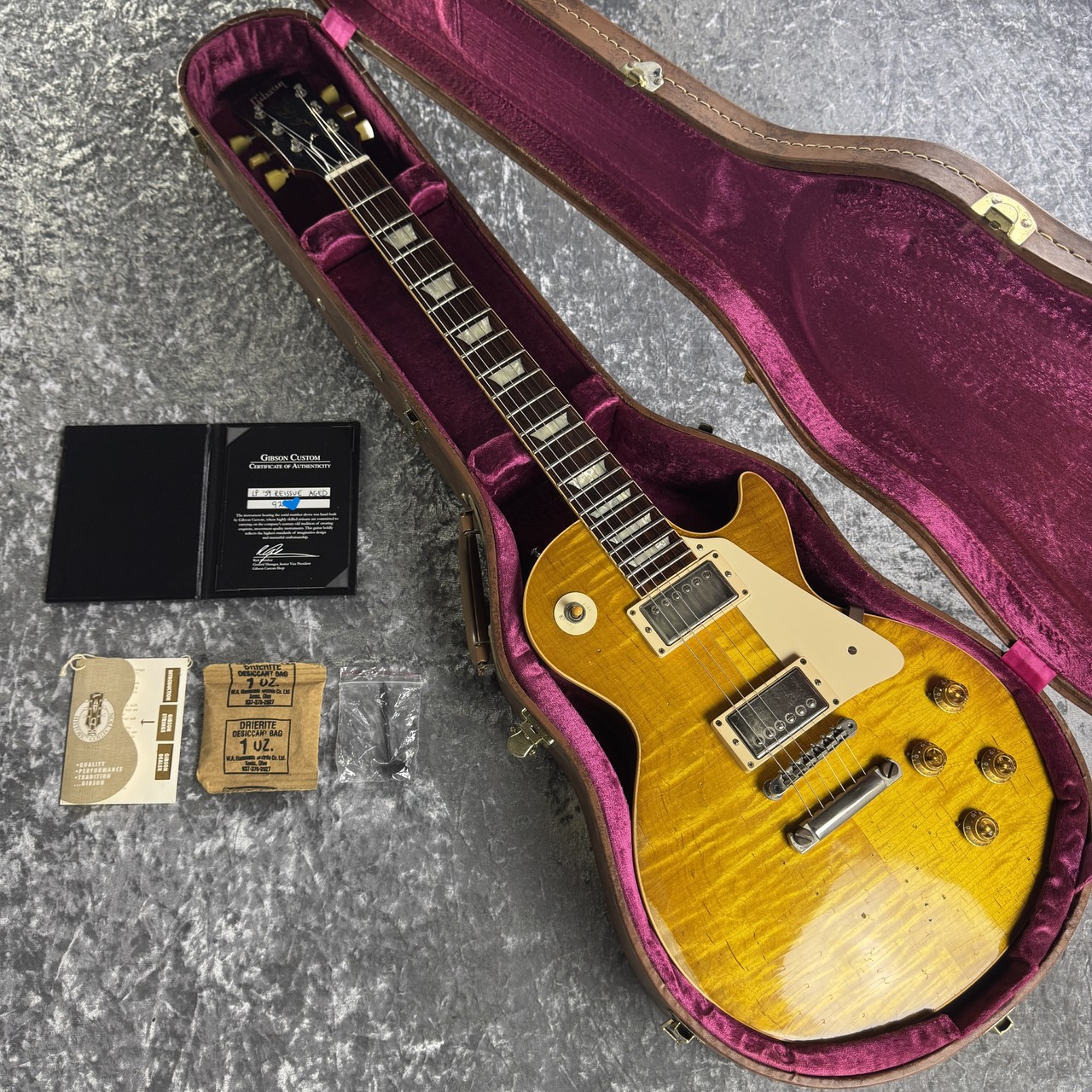 Gibson Custom Shop 【極上フレック杢】 1959 Les Paul Standard Lemon