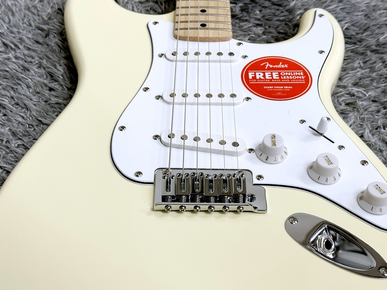 Squier by Fender Affinity Series Stratocaster Olympic White 