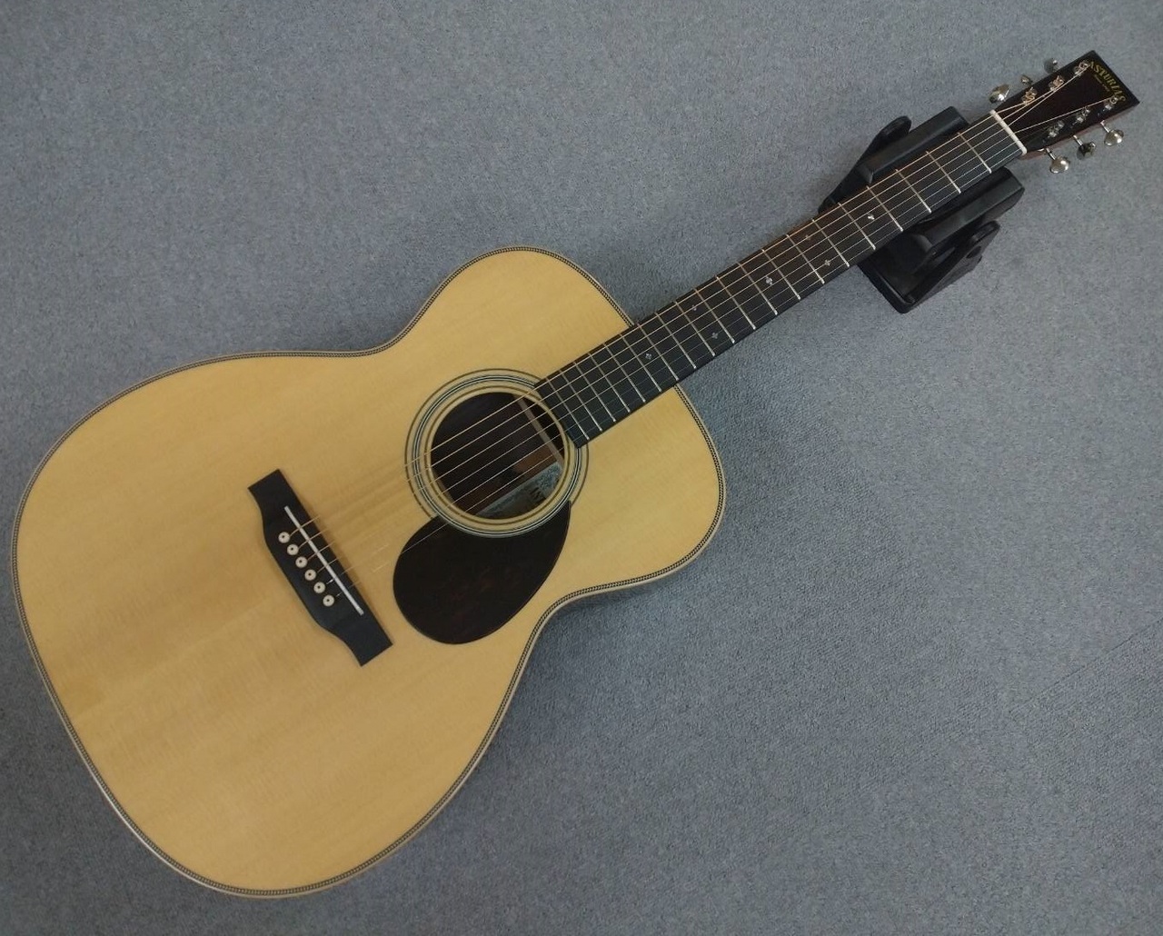 ASTURIAS TRAD OM Reverence アストリアス tp218-0524479_m.jpg