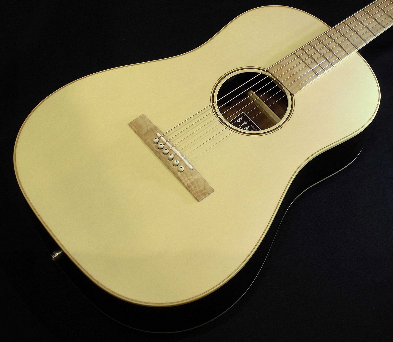 Stafford Sf Maple Rare Cheese White エレアコ 新品 送料無料 楽器検索デジマート