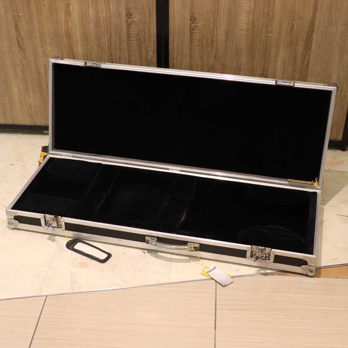 Warwick Rockcase Bass Flight Case 【梅田店】（中古）【楽器検索