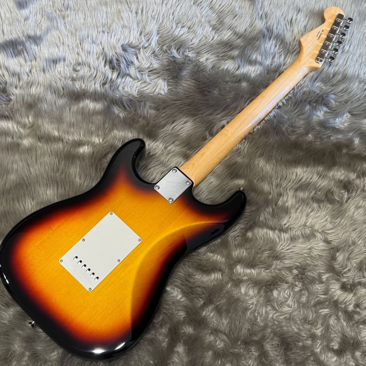 Fender Japan ギター ストラトキャスター（ST-STD CAR/R） 中古】Fender Japan ST-STD 3TS/R ストラトキャスター - 神奈川県の