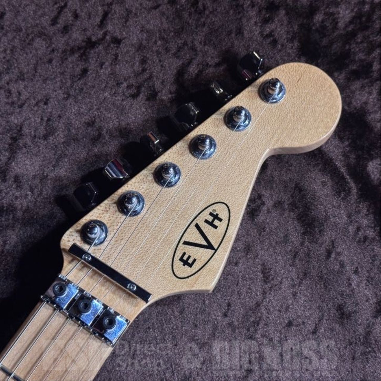 EVH Striped Series Red with Black Stripes（中古/送料無料）【楽器