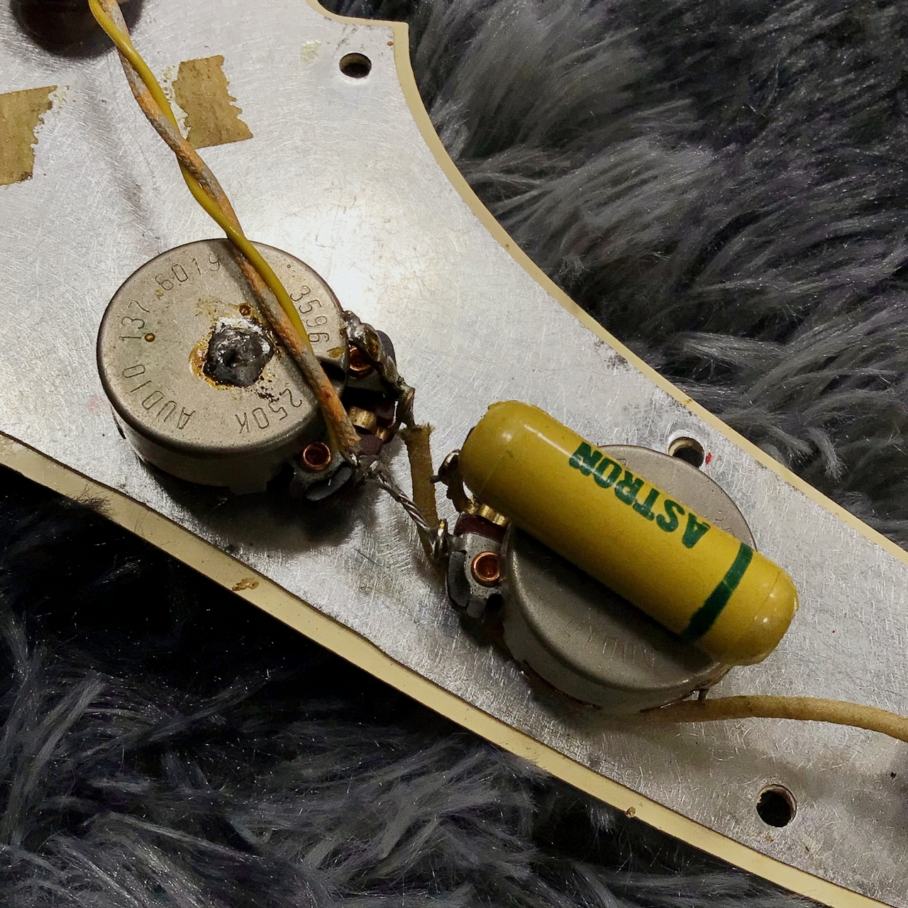 Fender Musicmaster 1961 Refinish Dakota Red / Duo Sonic modified