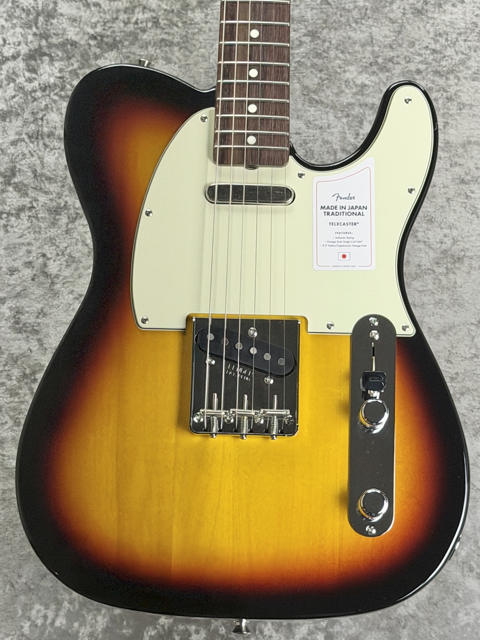 Fender Made In Japan Traditional II 60s Telecaster -3-Tone
