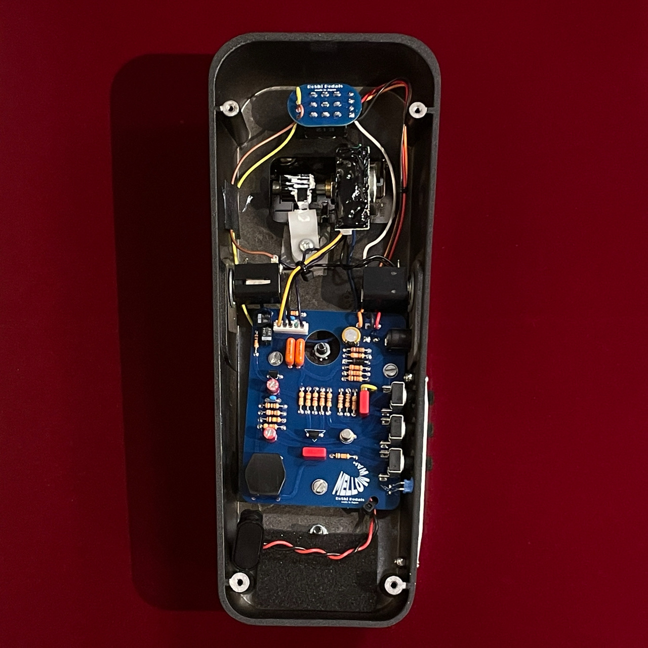 RoShi Pedals MELLOW WAH 【注目の新作ワウペダル】【MELLOW GIRL