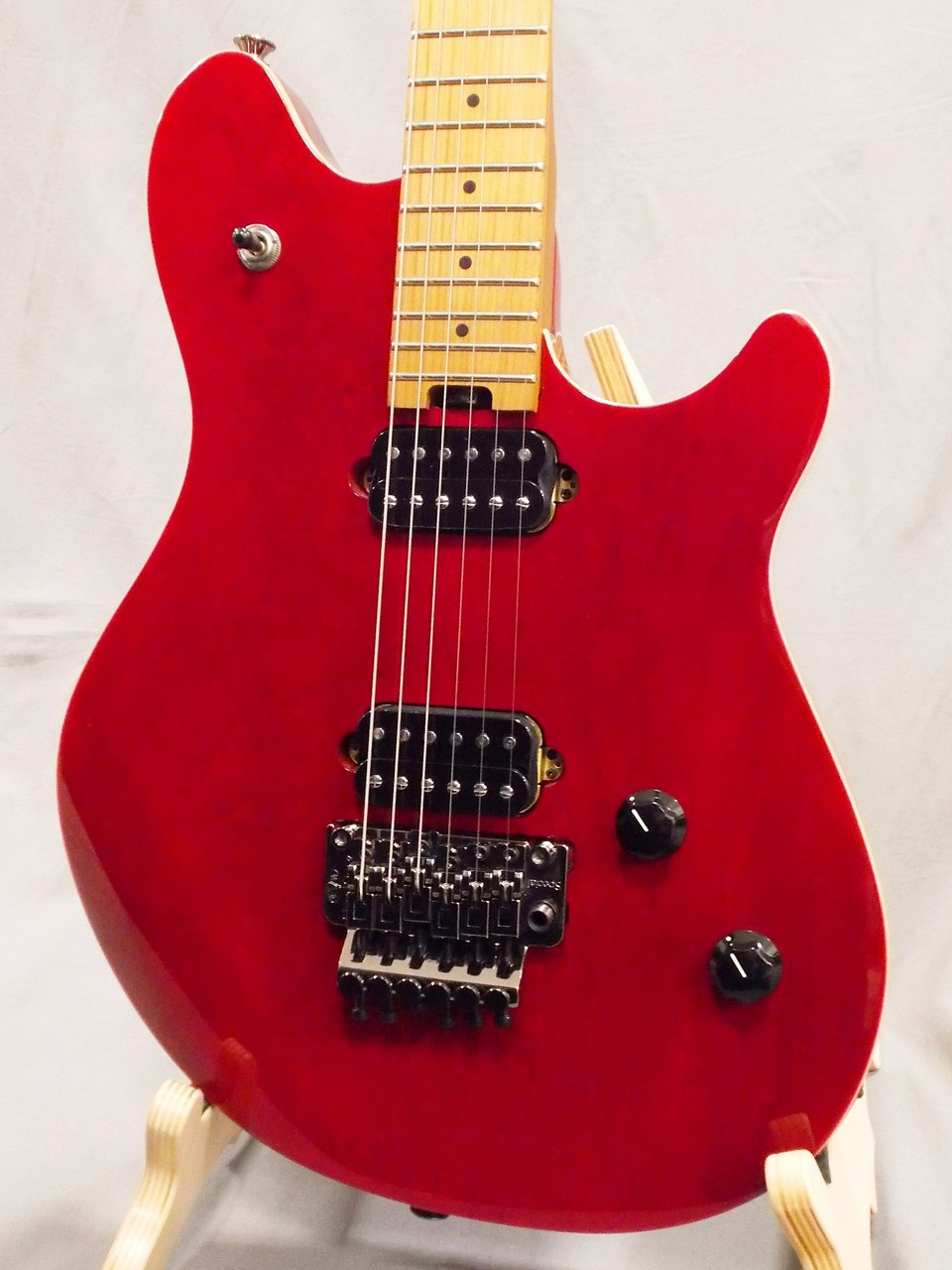 EVH Wolfgang WG Standard レッド 赤 EVH Wolfgang WG Standard QM Electric Guitar Wine Red