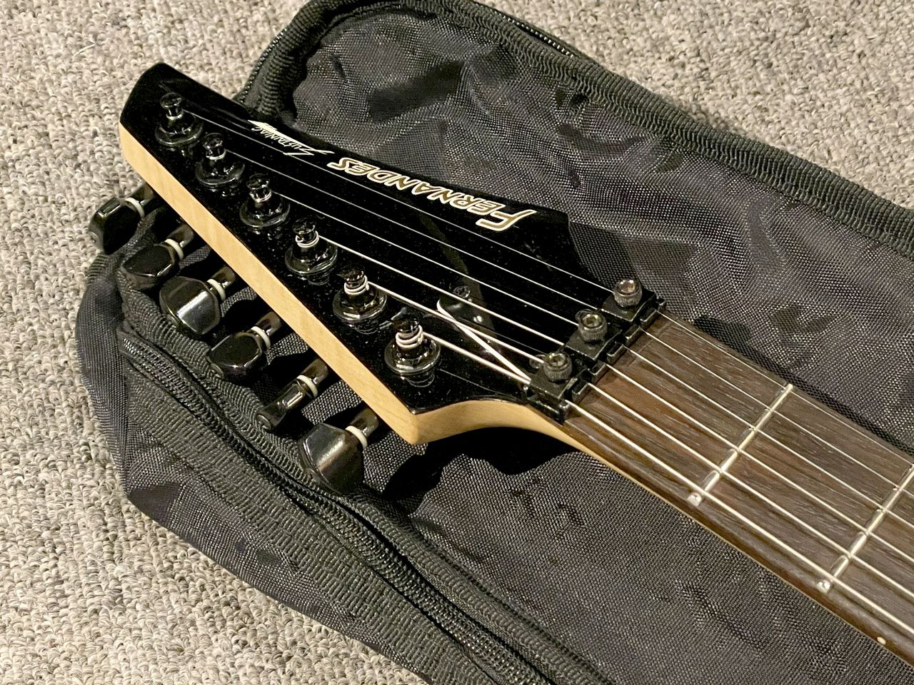 FERNANDES FRS-85 サスティニアック18Vフルモード・サスティナー - ギター