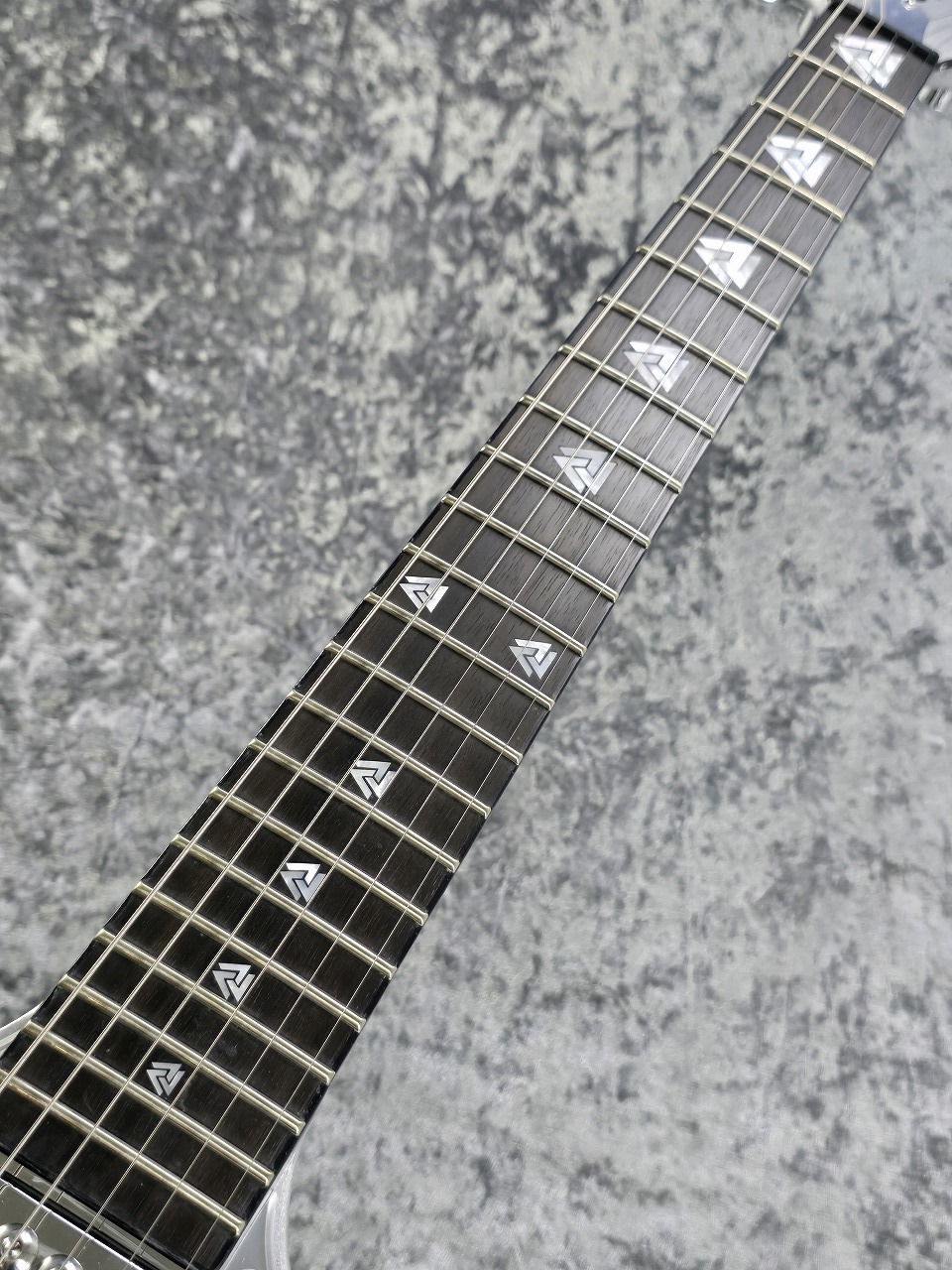 DEAN Michael Amott Signature Tyrant 「TIN MAN」 今ならロトサウンド