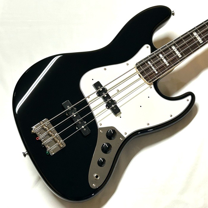 Fender Made in Japan Traditional Late '60s Jazz Bass（新品