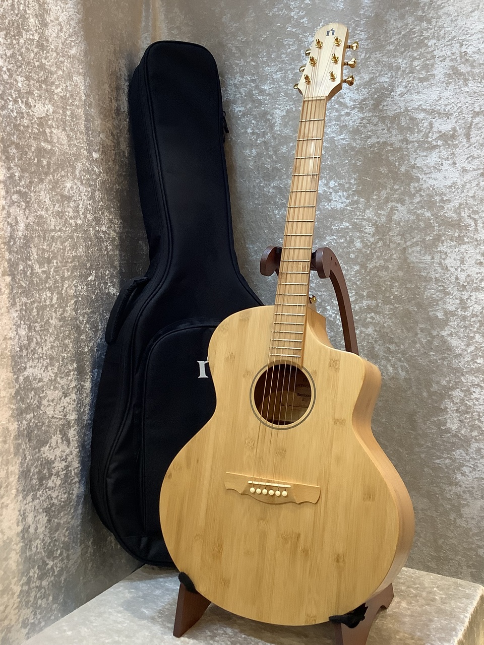 NATASHA JC bamboo【Bamboo Body & Neck】【送料無料】（新品）【楽器