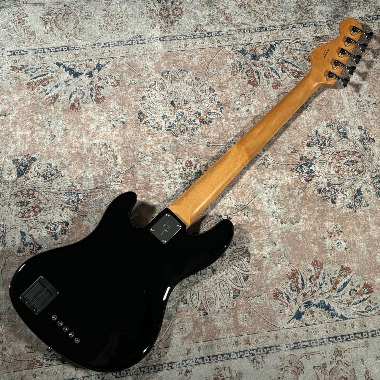 Fender Deluxe Jazz Bass V Kazuki Arai Edition【現物写真】（新品