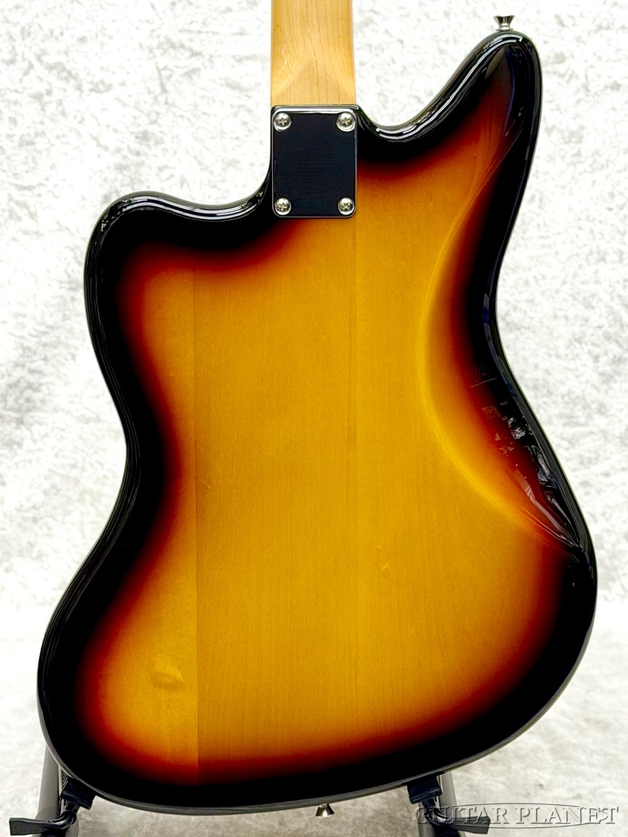 Fender Made In Japan Traditional 60s Jaguar -3-Color Sunburst