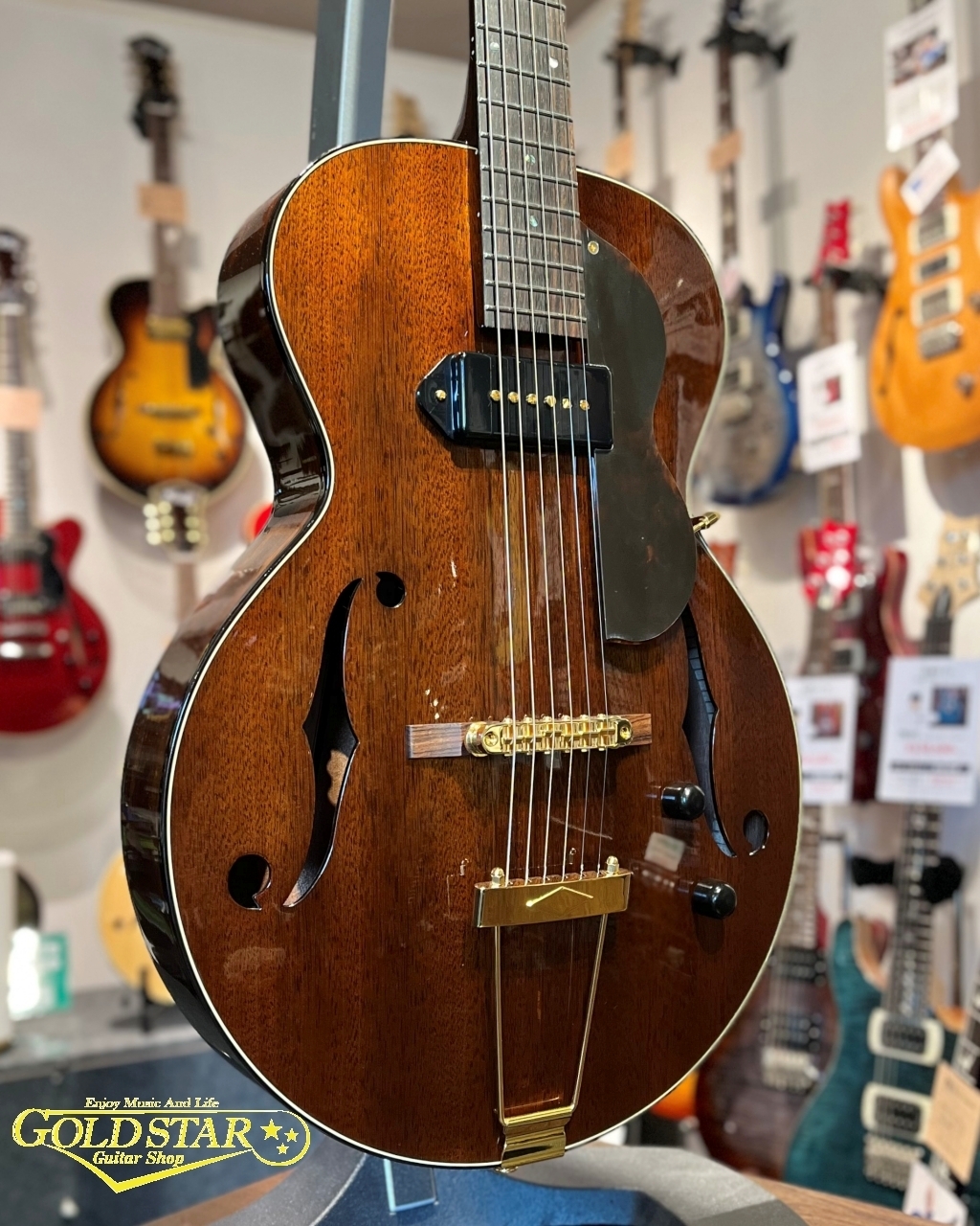 Rozeo Ladybug Mahogany（新品）【楽器検索デジマート】