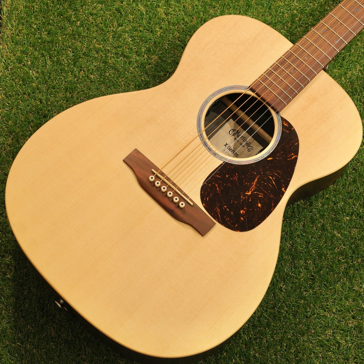 Martin 000-X2E BRAZ シリアルナンバー:3018551【即戦力エレアコ