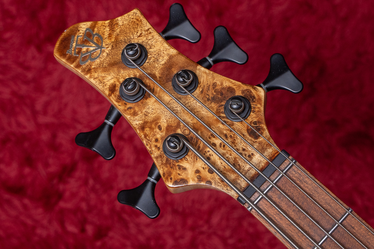 Ibanez / BTB845V 希少なHi-C仕様の5弦ベース 新着入荷】 Ibanez/BTB845V 国内外問わず大人気のIbanez。 こちらはHI