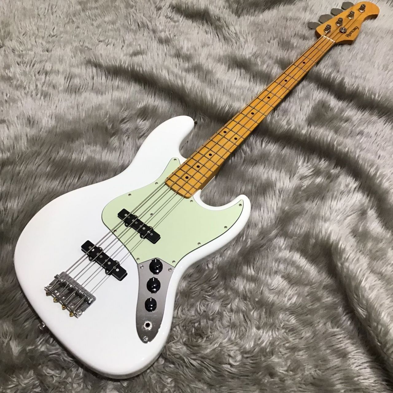 history CV-BJ4 エレキベース(ソフトケース付き) HISTORY CV-BJ4/M（中古/送料無料）【楽器検索デジマート】