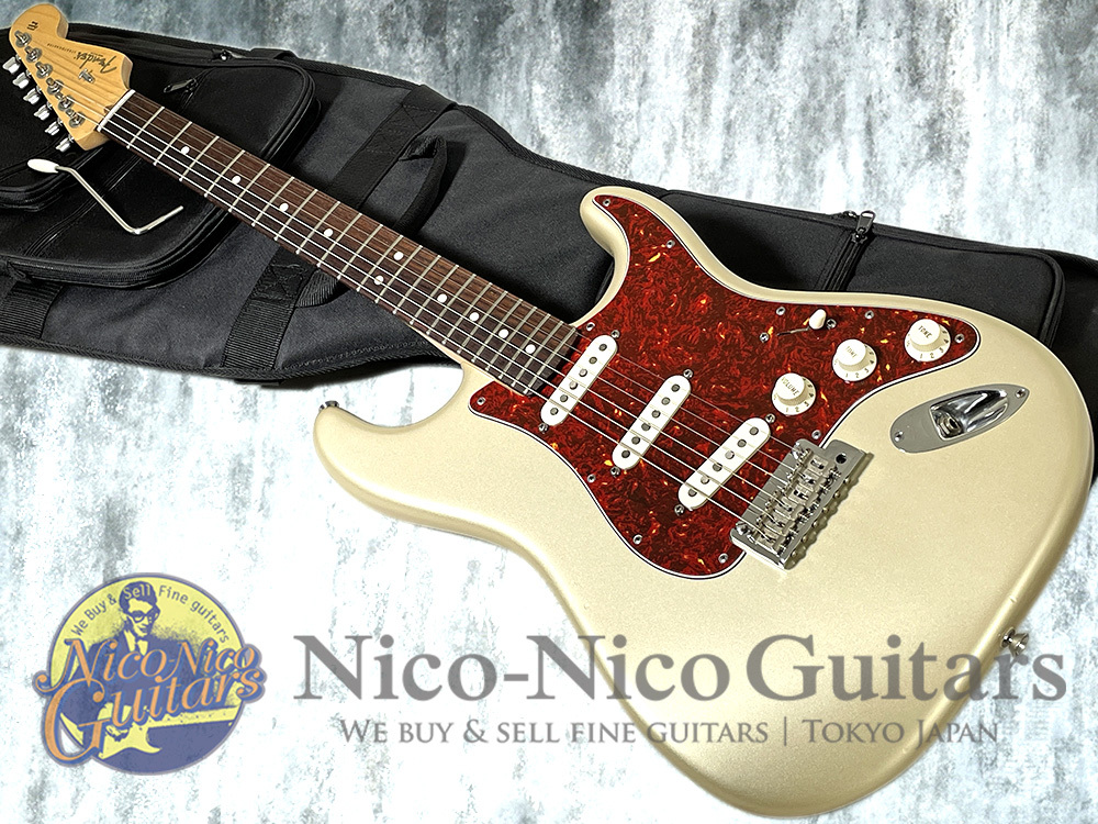 Fender USA 2011 American Standard Stratocaster (Blizzard Pearl ...