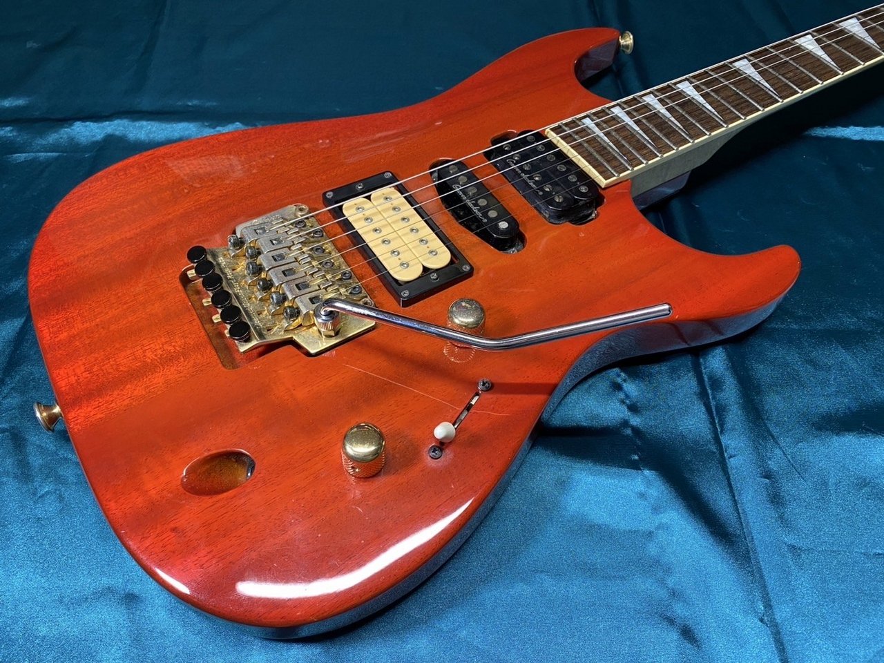 中古 GroverJackson ギター レフティ 楽天市場】Grover Jackson【Soloist】ブラック【中古/エレキ