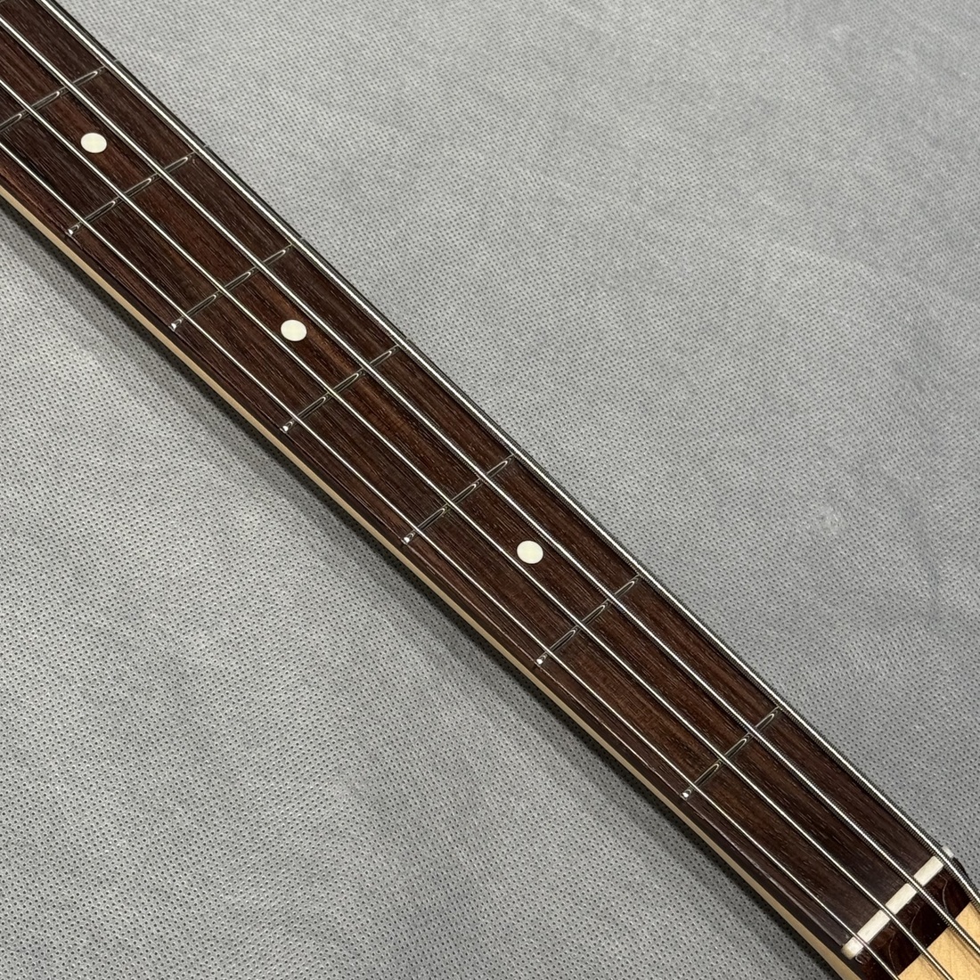 【極美品】FenderHERITAGE 60s JAZZ BASS RW OWT 日本制造的传统60 年代末Jazz Bass® – Fender