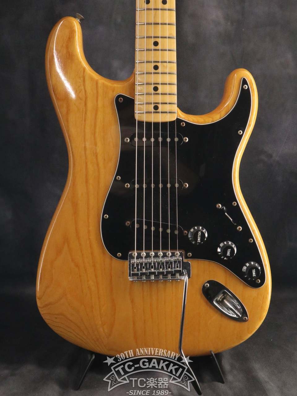 Fender Stratocaster 1977年製　ビンテージ Fender 1977 STRATOCASTER（ビンテージ）【楽器検索デジマート】