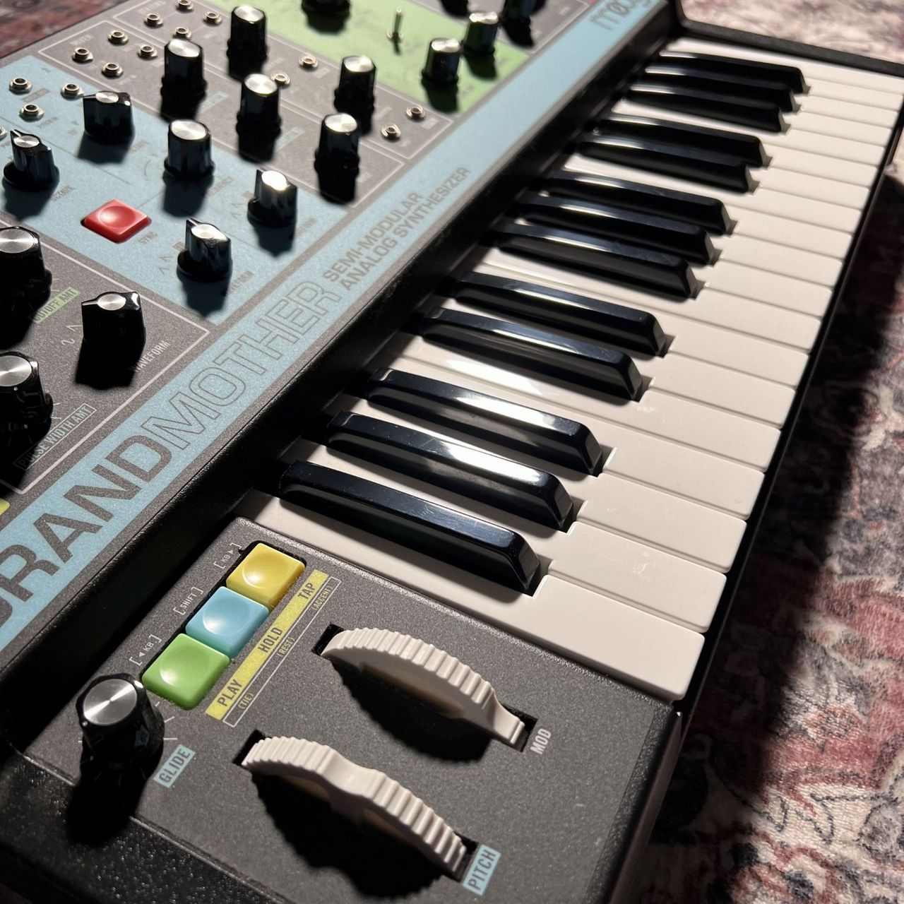 Moog Grandmother（中古/送料無料）【楽器検索デジマート】