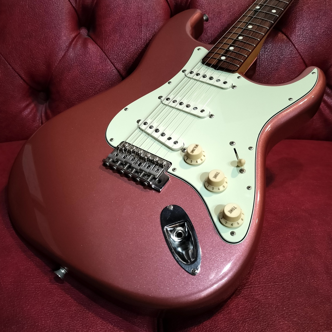 Fender Japan ST62 Limited Order Model ラッカー&ハカランダ