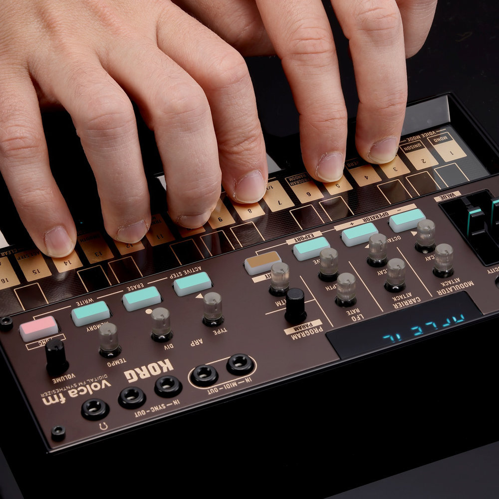 KORG volca fm2 Digital FM Synthesizer FMシンセサイザー