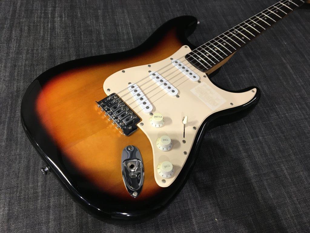 Squier by Fender BULLET STRAT（中古/送料無料）【楽器検索デジマート】