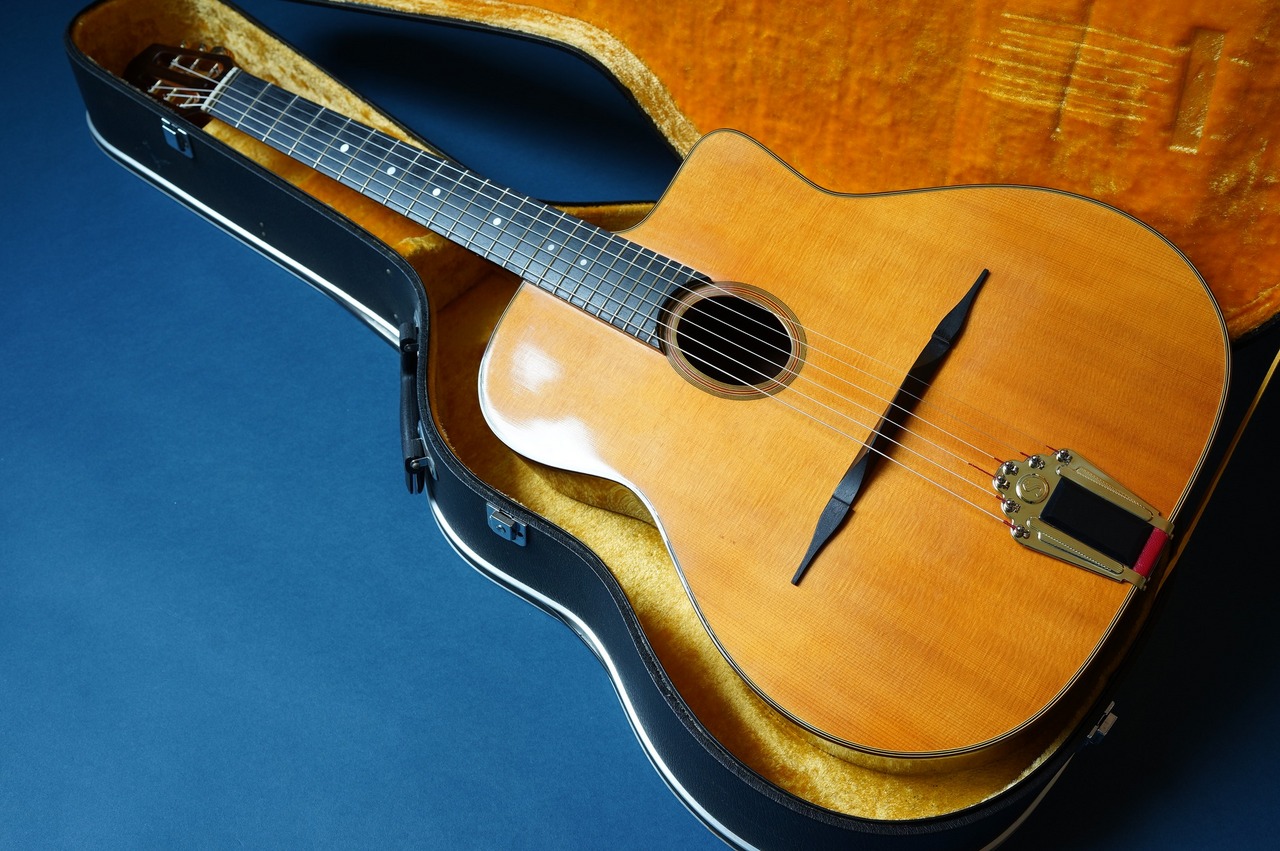 ビンテージアコースティックギター Kiso Suzuki Vintage Kiso Suzuki G-100 Nylon Acoustic Guitar | eBay