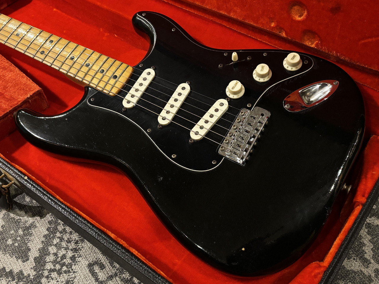 ノーブランド.ストラトタイプ。 Fender 1976 Stratocaster 