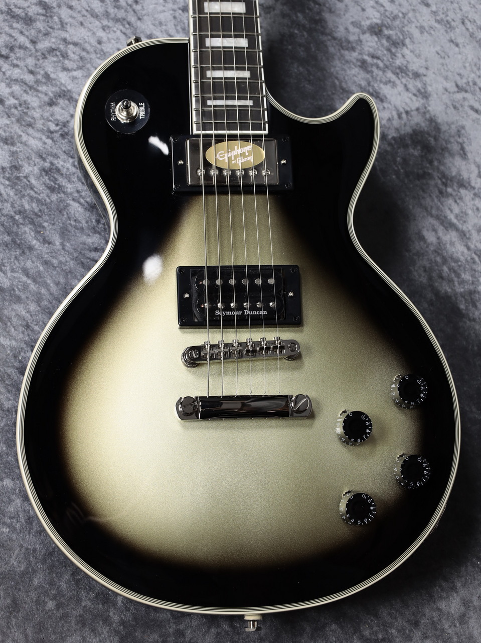 Epiphone Adam Jones ギブソンヘッド 超美品 epi_aj_lpc_sp_main.jpg