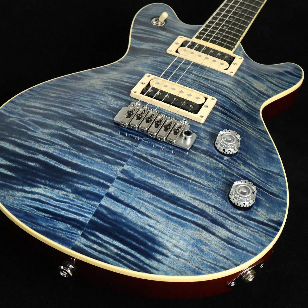 T's Guitars Arc-STD/VS100N/5A Exotic Maple Trans Blue Denim S/N