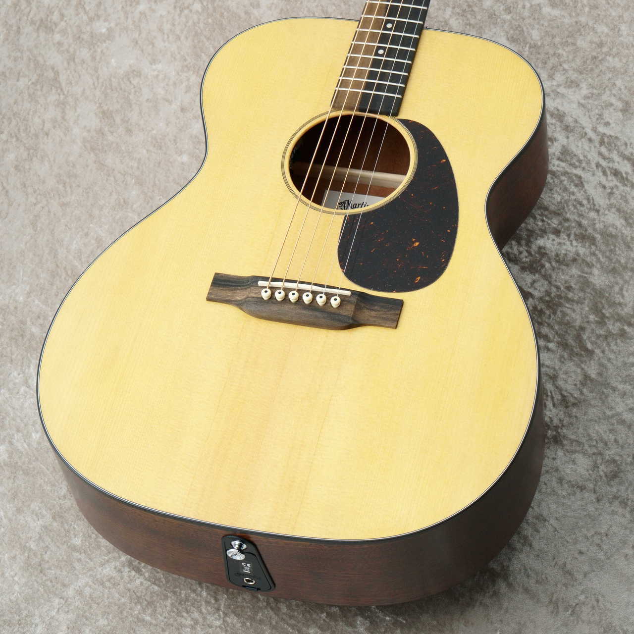 弦高低め　MARTIN オール単板　000-10E Retro　エレアコギター Martin 000-10E Retro #3081119【オール単板】【48回無金利】（新品