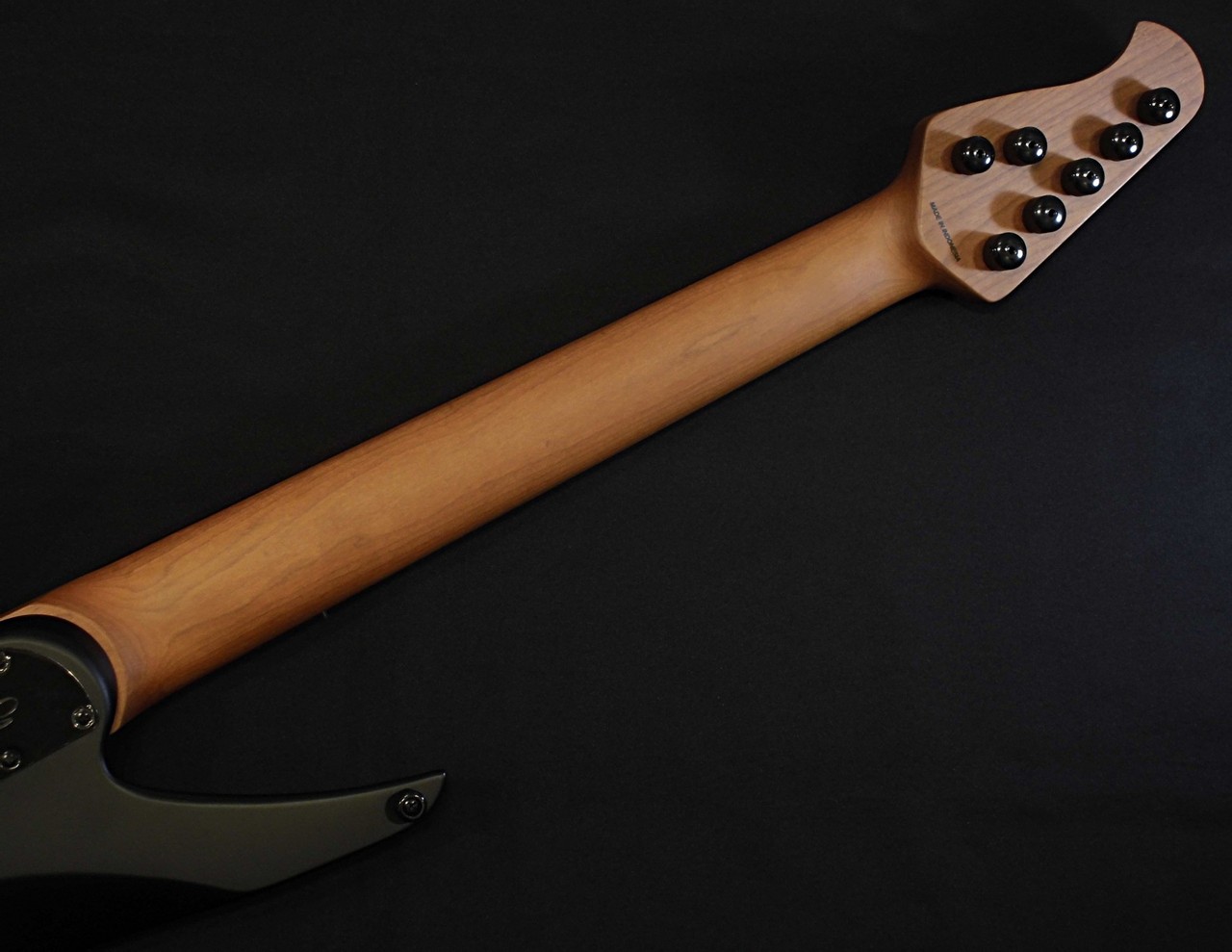Sterling by MUSIC MAN KAIZEN7 / STEALTH BLACK【新商品 !! 】【7弦