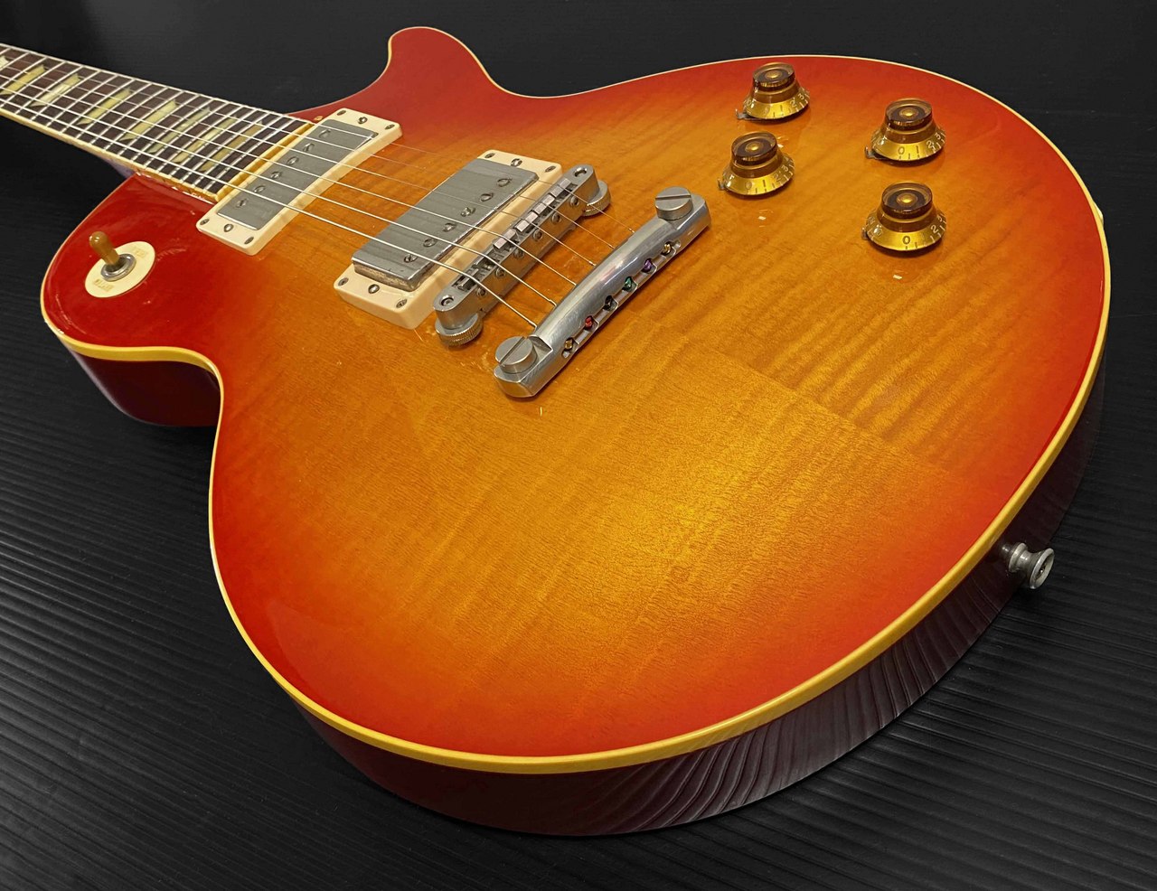 希少カラー　Orville レスポール 93年製 Gibsonハードケース付き 希少カラー Orville レスポール 93年製 Gibsonハードケース付き 希少