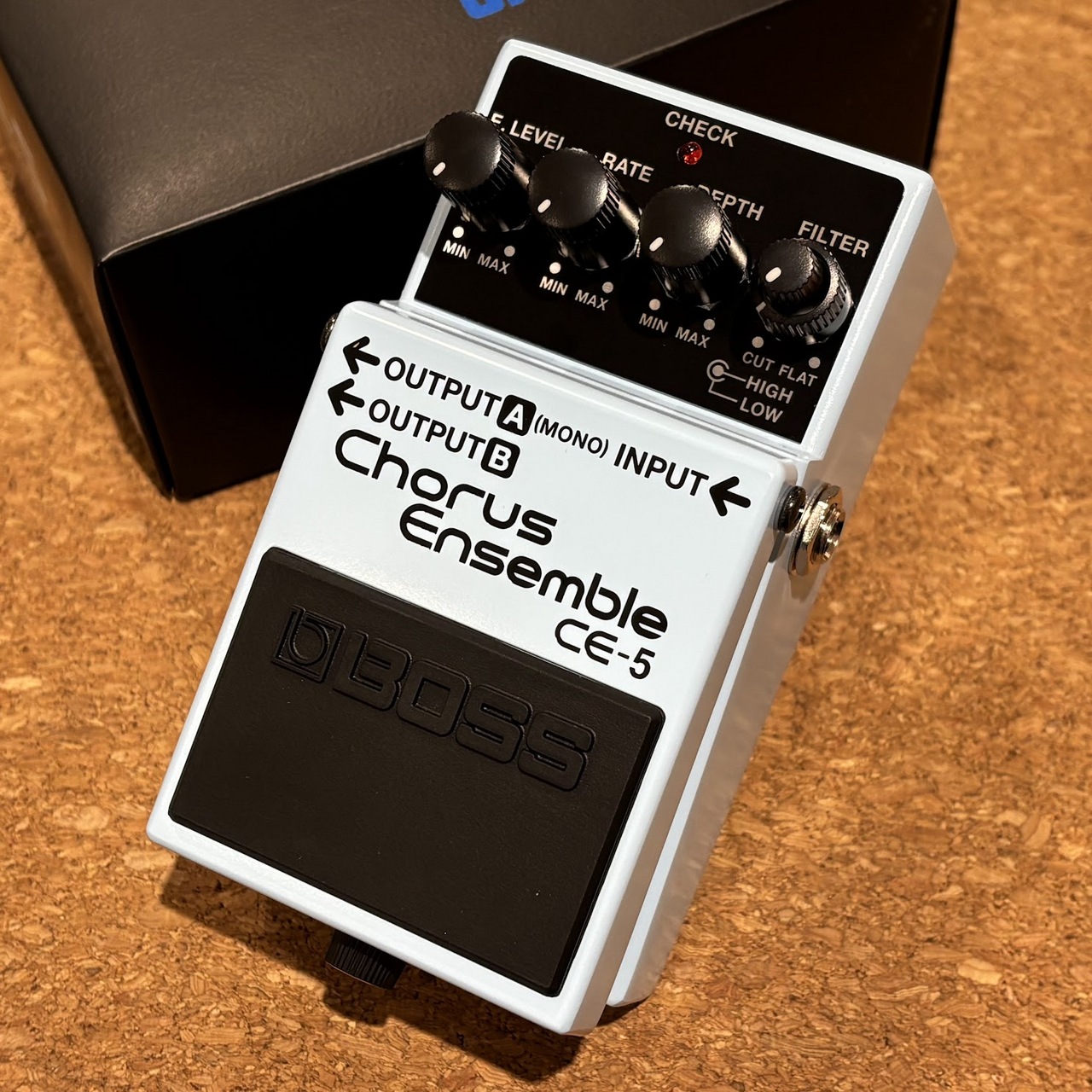BOSS Chorus Ensemble CE-5（新品/送料無料）【楽器検索デジマート】