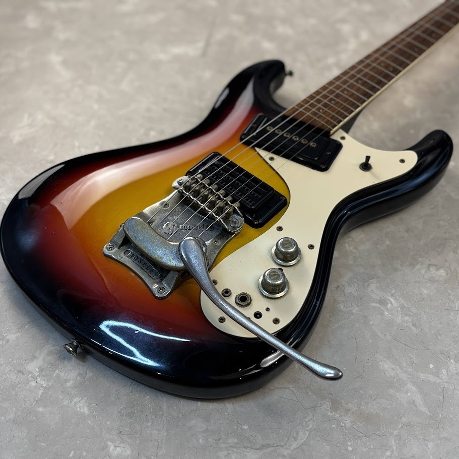 Mosrite The Ventures Model　ミニギター