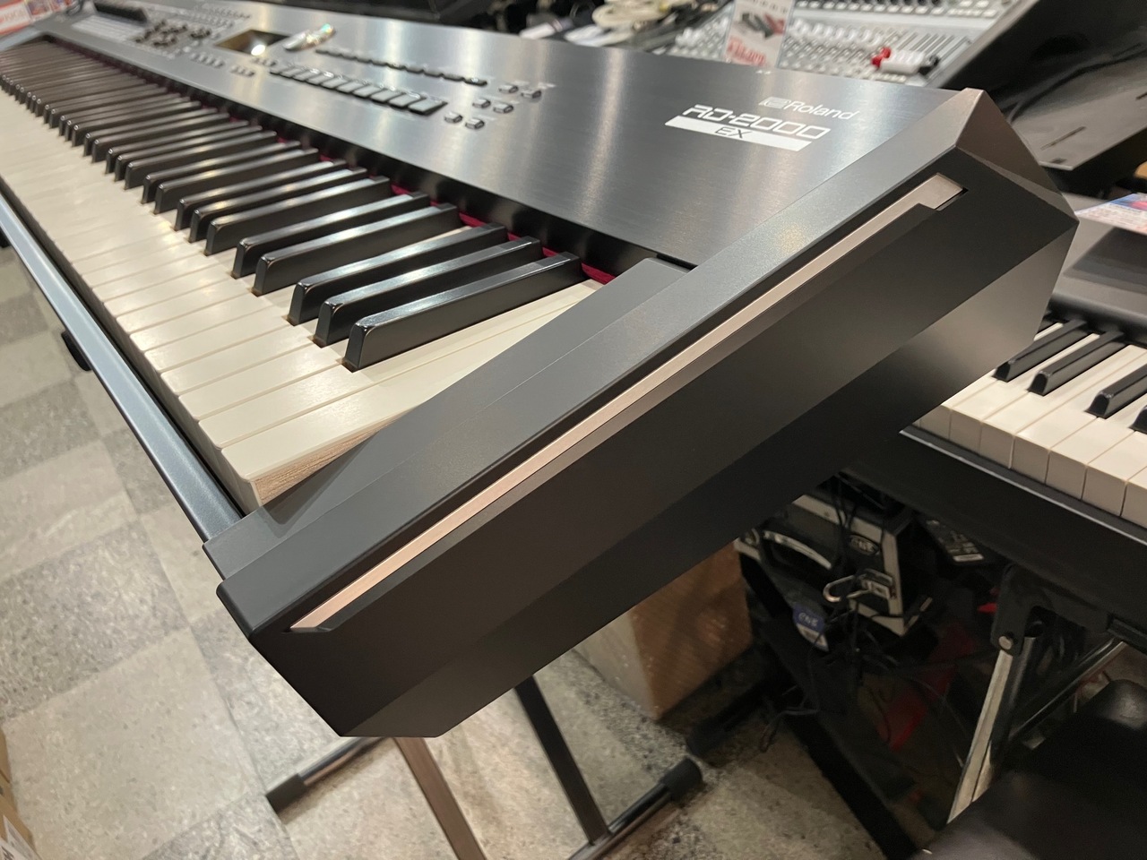 ★送料込み★Roland RD-2000(2020年製) Roland RD-2000EX 88鍵盤 ステージピアノ ローランド RD2000EX