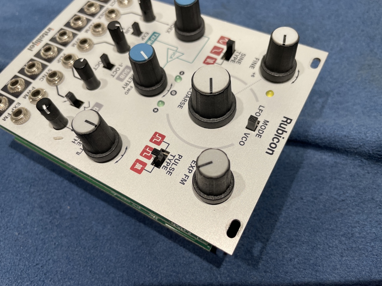 Intellijel Rubicon 2 アナログオシレーター モジュラーシンセDoepfe 