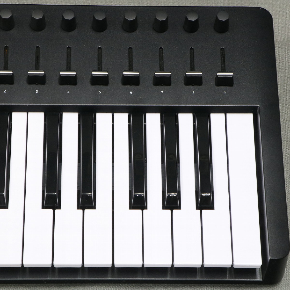 Arturia KEYLAB ESSENTIAL 49 MK3 【御茶ノ水本店】（中古）【楽器検索